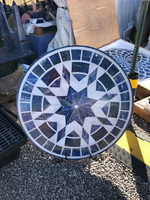 Lapis Round Table