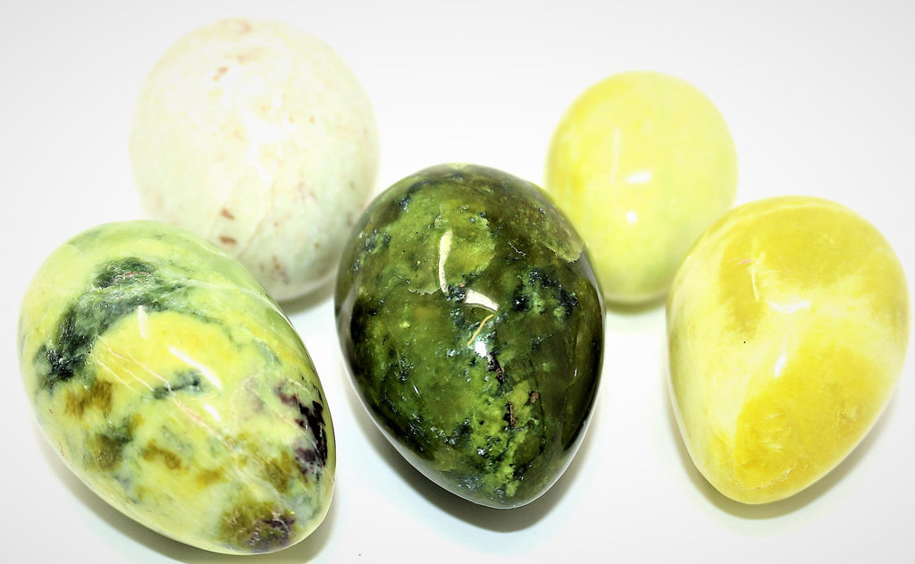 Serpentine Egg - Medium AAA Quality