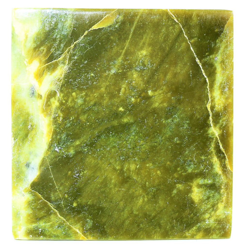 Serpentine Pyramid - Weight $80kg