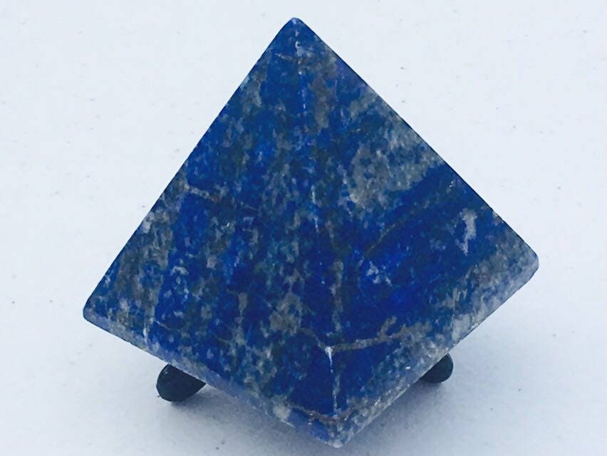 Lapis Lazuli Pyramid 58mm