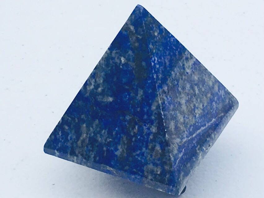 Lapis Lazuli Pyramid 58mm